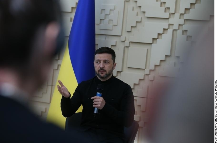 Acusa Zelenski a China de ayudar a Rusia