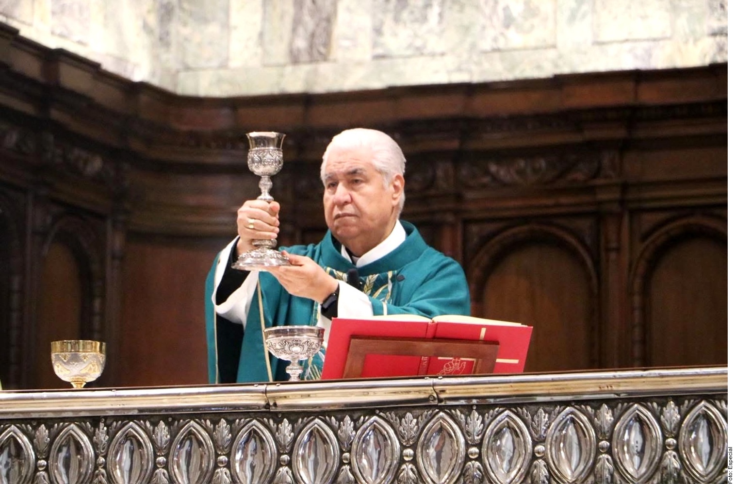 Exhorta Arzobispo a valorar el amor y la amistad